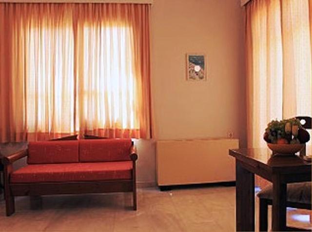 Calypso Hotel Apartments Hriszí Aktí Haniá Szoba fotó