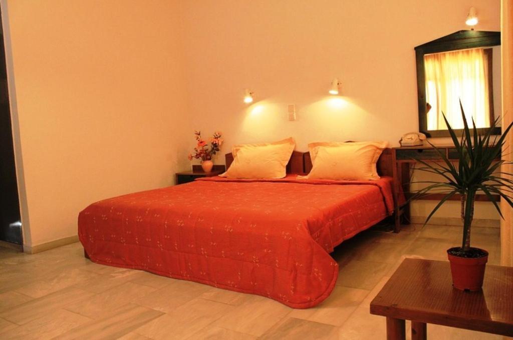 Calypso Hotel Apartments Hriszí Aktí Haniá Szoba fotó